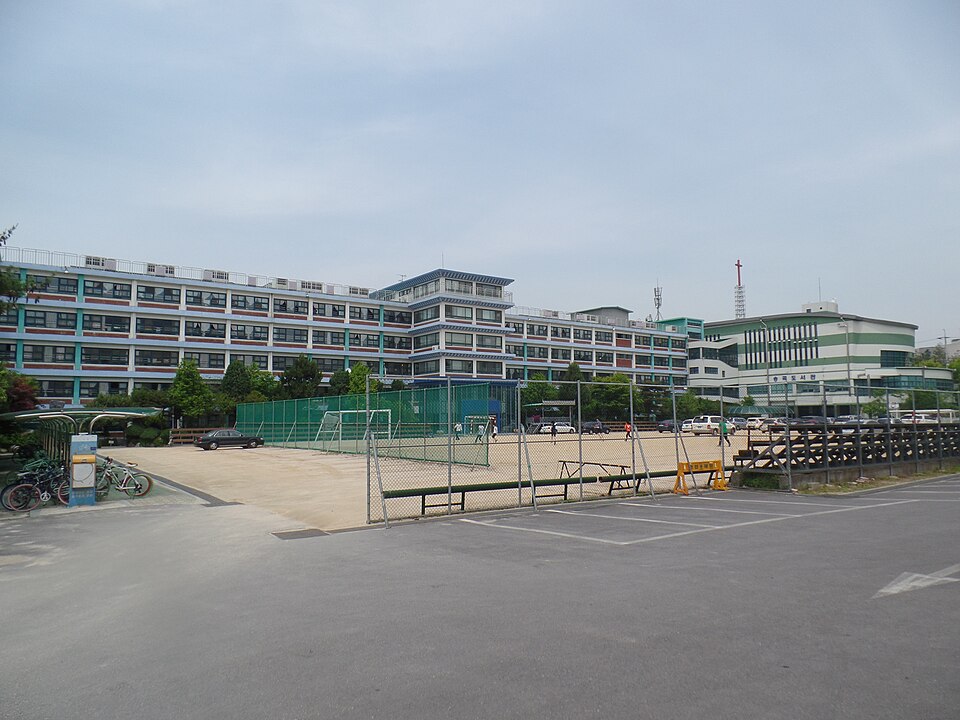 서울 중랑구 송곡고등학교 운동장 — 묵동 과외