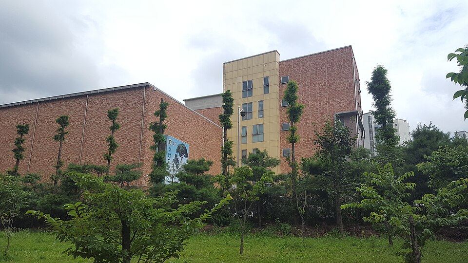 서울 마포구 상암고등학교 전경 — 상암동 과외